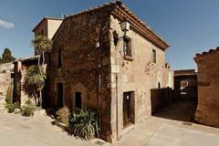 Ferienwohnung - Valveralla - Ferienunterkunft in Girona (4 Personen)