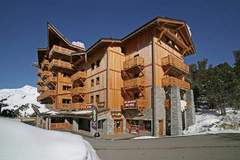 Ferienwohnung - Chalet de L'Ours 3 - Ferienunterkunft in Bourg-Saint-Maurice (6 Personen)