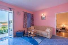 Ferienwohnung - Apartments Saulan - One Bedroom Apartment with Balcony and Sea View (Molunat) - Ferienunterkunft in Molunat (4 Personen)