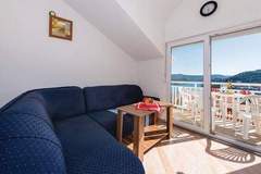 Ferienwohnung - S&G Leko Apartmani - A6 - Ferienunterkunft in Rogoznica (4 Personen)