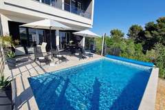 Ferienhaus, Exklusive Unterkunft - Villa Pura Vida - Private Pool, Sea View - Ferienunterkunft in Pomer (6 Personen)