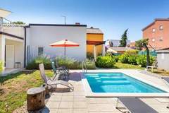 Ferienhaus, Exklusive Unterkunft - Villa Ziziphus - Private Pool with Jacuzzi - Ferienunterkunft in Premantura (6 Personen)