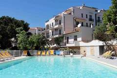 Ferienwohnung - Residence dei Fiori / APARTMENT TYPE A - Ferienunterkunft in Pietra Ligure (4 Personen)