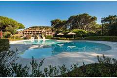 Ferienwohnung - ROCCAMARE RESORT 3-Zi-App Villa Grande Terrasse 75 qm - Ferienunterkunft in Castiglione della Pescaia (5 Personen)
