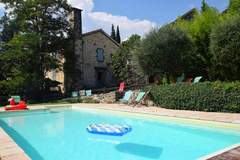 Ferienhaus - Maison de vacance - La Magnanerie - Ferienunterkunft in Pont-de-Labeaume (6 Personen)
