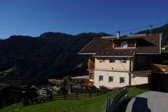 Ferienwohnung - Haus Perler - Ferienunterkunft in Hippach (12 Personen)