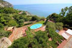 Ferienhaus - Mandorlo - Ferienunterkunft in Ricadi (8 Personen)