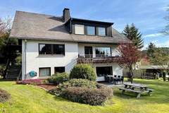 Ferienwohnung - Apartment Auf der Platte 3 - Ferienunterkunft in Winterberg (6 Personen)