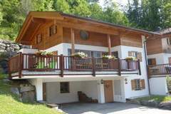 Ferienhaus - Chalets Om Utens - Ferienunterkunft in Wald im Pingzau (12 Personen)