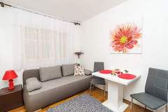 Ferienwohnung - Apartment Adea - One Bedroom Apartment with Terrace - Ferienunterkunft in Dubrovnik (2 Personen)
