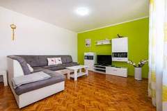 Ferienhaus, Exklusive Unterkunft - Holiday Home Villa Vesna Lux - Five Bedroom Villa with Swimming Pool - Ferienunterkunft in Zadar (14 Personen)