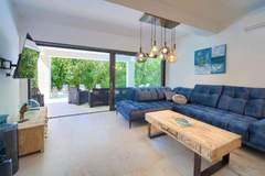 Ferienhaus, Exklusive Unterkunft - Wellness Villa Modruna - Four Bedroom Villa with Swimming pool - Ferienunterkunft in Grizane (8 Personen)