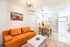 Ferienwohnung - Apartments & Rooms Fisherman's Luck - Two-Bedroom Apartment with Terrace and Sea View - Ferienunterkunft in Vela Luka (3 Personen)