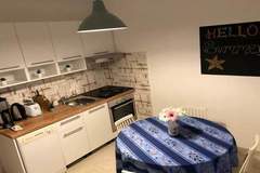 Ferienwohnung - Chic and Cozy Brsec Apartment with Sea View - Two Bedroom Apartment with Sea View - Ferienunterkunft in Brsec (5 Personen)