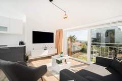 Ferienwohnung - Stylish Two Bedroom Apartment in Labin - Two Bedroom Apartment with Terrace - Ferienunterkunft in Labin (4 Personen)