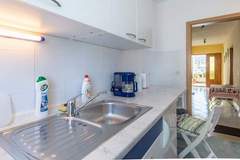 Ferienwohnung - Charming Trogir Apartments with Balcony - One Bedroom Apartment with Balcony - Ferienunterkunft in Trogir (2 Personen)