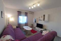 Ferienwohnung - Two Bedroom Apartment - Ferienunterkunft in Kastel Stafilic (5 Personen)