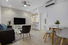 Ferienwohnung - Núcleo 19 - Ferienunterkunft in Torremolinos (4 Personen)