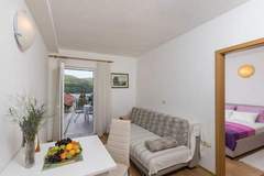 Ferienwohnung - Apartments & Room Eva Slano - One Bedroom Apartment with Terrace and Sea View ( Srednji ) - Ferienunterkunft in Slano (3 Personen)