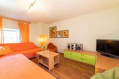 Ferienhaus, Exklusive Unterkunft - Four Bedroom Villa - Ferienunterkunft in Kastel Stari (8 Personen)