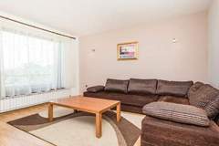 Ferienwohnung - Elegant Brsec Apartments with Sea View - Three Bedroom Apartment with Sea View - Ferienunterkunft in Brsec (6 Personen)