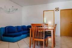 Ferienwohnung - Two Bedroom Apartment 1 (Prizemlje) - Ferienunterkunft in Vir (6 Personen)