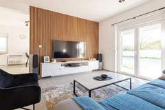 Ferienhaus - Holiday Home Iva - Three Bedroom  Holiday Home - Ferienunterkunft in Sibenik (6 Personen)