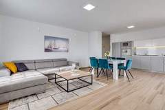 Ferienwohnung - Exclusive Vodice Apartments - Penthouse Apartment with Balcony A6 - Ferienunterkunft in Vodice (6 Personen)