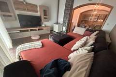 Ferienwohnung - Villa Julia - Two Bedroom Apartment 6 - Ferienunterkunft in Biograd na Moru (5 Personen)