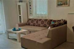 Ferienwohnung - Apartments Dea & Paula - Standard Two Bedroom Apartment with Terrace - Ferienunterkunft in Vodice (5 Personen)