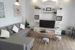 Ferienhaus - Holiday Home Luca - Ferienunterkunft in Sibenik (6 Personen)