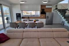 Ferienhaus, Exklusive Unterkunft - Sunset Garden Villa in Kanfanar - Ferienunterkunft in Kanfanar (9 Personen)