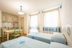Ferienhaus - Le Residence del Baia Marina Bilo 4 - Ferienunterkunft in Orosei (nu) (4 Personen)