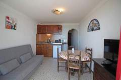 Ferienwohnung - 0181-SYLVIA 10º D2 - Ferienunterkunft in Empuriabrava (3 Personen)