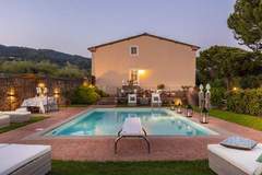Ferienhaus, Exklusive Unterkunft - Fattoria Camigliano Wine Estate - Ferienunterkunft in Capannori (12 Personen)