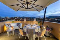 Ferienwohnung - Casa Cachi 3 - Ferienunterkunft in Lucca (3 Personen)