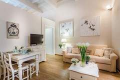 Ferienwohnung - Casa Giustina - Ferienunterkunft in Lucca (4 Personen)