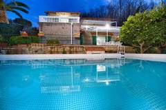 Ferienhaus, Exklusive Unterkunft - Villa Luisa  Jacuzzi and Pool - Ferienunterkunft in Sorrento (11 Personen)