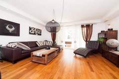 Ferienwohnung - Apartment Vesna - Superior Three Bedroom Apartment with Balcony - Ferienunterkunft in Dubrovnik (6 Personen)