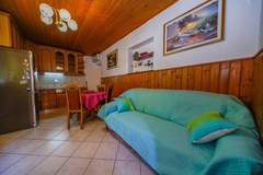Ferienwohnung - Apartment Mini Brač - One Bedroom Apartment with Terrace (ST) - Ferienunterkunft in Postira (2 Personen)