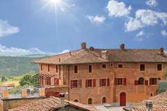 Ferienhaus - Ferienunterkunft in Mombaruzzo (4 Personen)