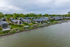 Ferienhaus - Resort Markermeer 6 - Ferienunterkunft in Bovenkarspel (4 Personen)
