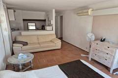 Ferienhaus - Chapelonne Rougiers - Ferienunterkunft in Le Luc (10 Personen)