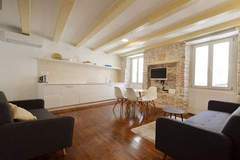 Ferienwohnung - Trendy and Chic Rovinj Downtown Apartments - Classic One Bedroom Apartment - Ferienunterkunft in Rovinj (3 Personen)
