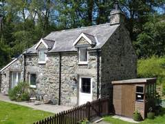 Ferienhaus - Ferienhaus Hermon Bach