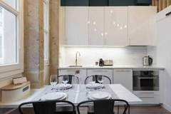Ferienwohnung - ND-19-QUATRECHAPEAUX - Ferienunterkunft in Lyon (2 Personen)