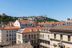Ferienwohnung - EA-9-PERRIN - Ferienunterkunft in Lyon (2 Personen)