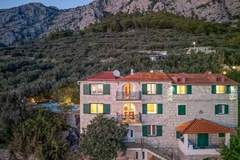 Ferienhaus, Exklusive Unterkunft - Ferienunterkunft in Makarska (6 Personen)