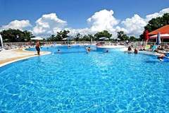 Ferienhaus - Ferienunterkunft in Porec (5 Personen)