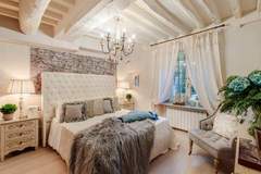 Ferienwohnung - Casa Blanc - Ferienunterkunft in Lucca (2 Personen)